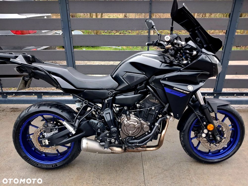 Yamaha MT - 6