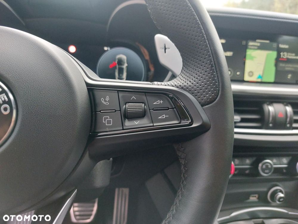Alfa Romeo Stelvio 2.0 Turbo Veloce Q4 - 17