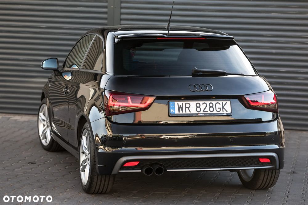 Audi A1 3-drzwiowe 1.4 TFSI S tronic S line edition m S line Sportpaket - 4