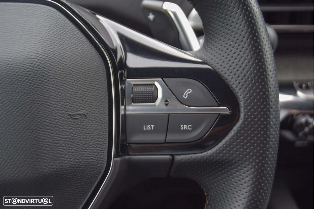 Peugeot 3008 1.6 Hybrid GT e-EAT8 - 19