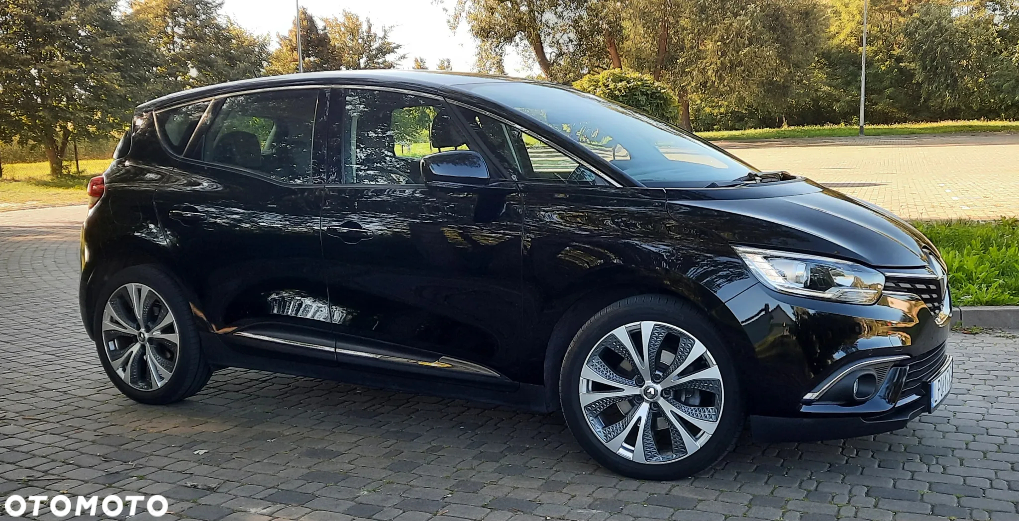 Renault Scenic 1.5 dCi Intens - 3