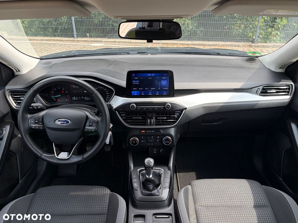 Ford Focus 1.0 EcoBoost Trend - 14