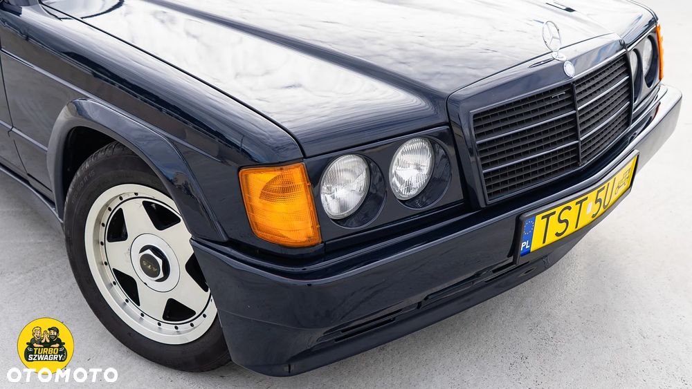 Mercedes-Benz W201 (190) - 5