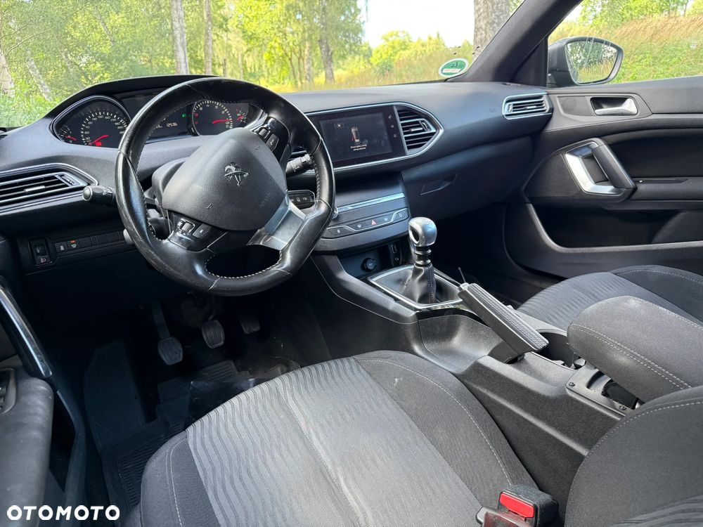 Peugeot 308 PureTech 130 Stop & Start Active - 10