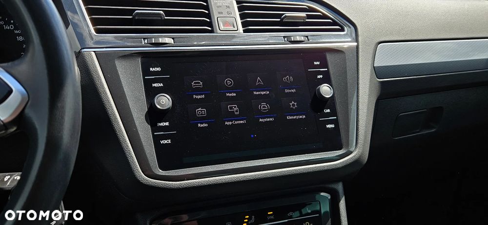 Volkswagen Tiguan 1.5 TSI OPF ACTIVE - 27
