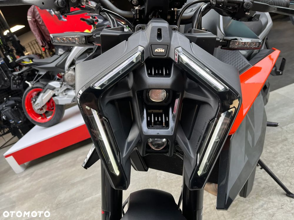KTM Duke - 8