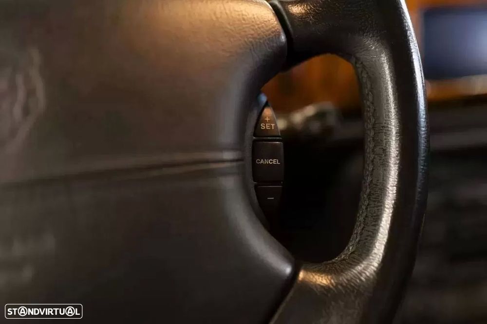 Jaguar XK XKR 4.0 Convertible - 16