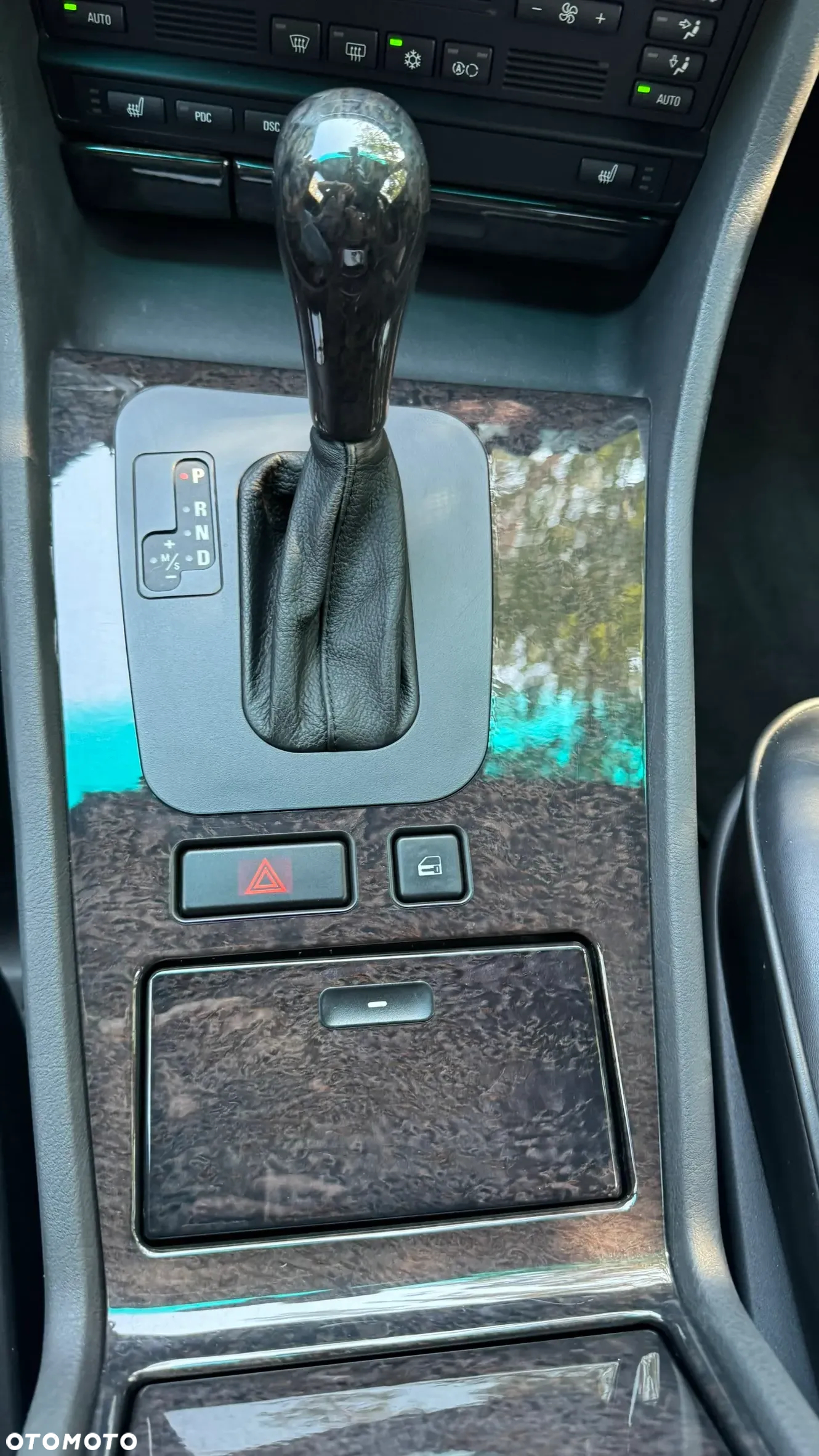 BMW Seria 7 740i - 34