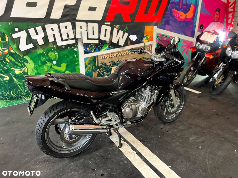 Yamaha XJ - 26