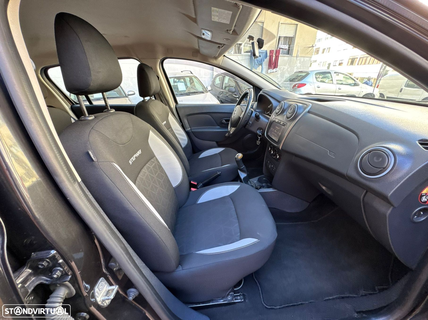 Dacia Sandero 0.9 TCe SL Stepway of Life - 13