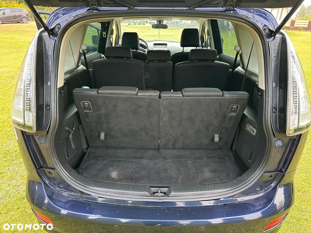 Mazda 5 - 18