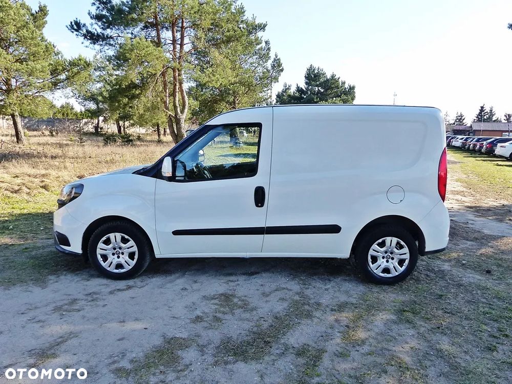 Fiat DOBLO - 21