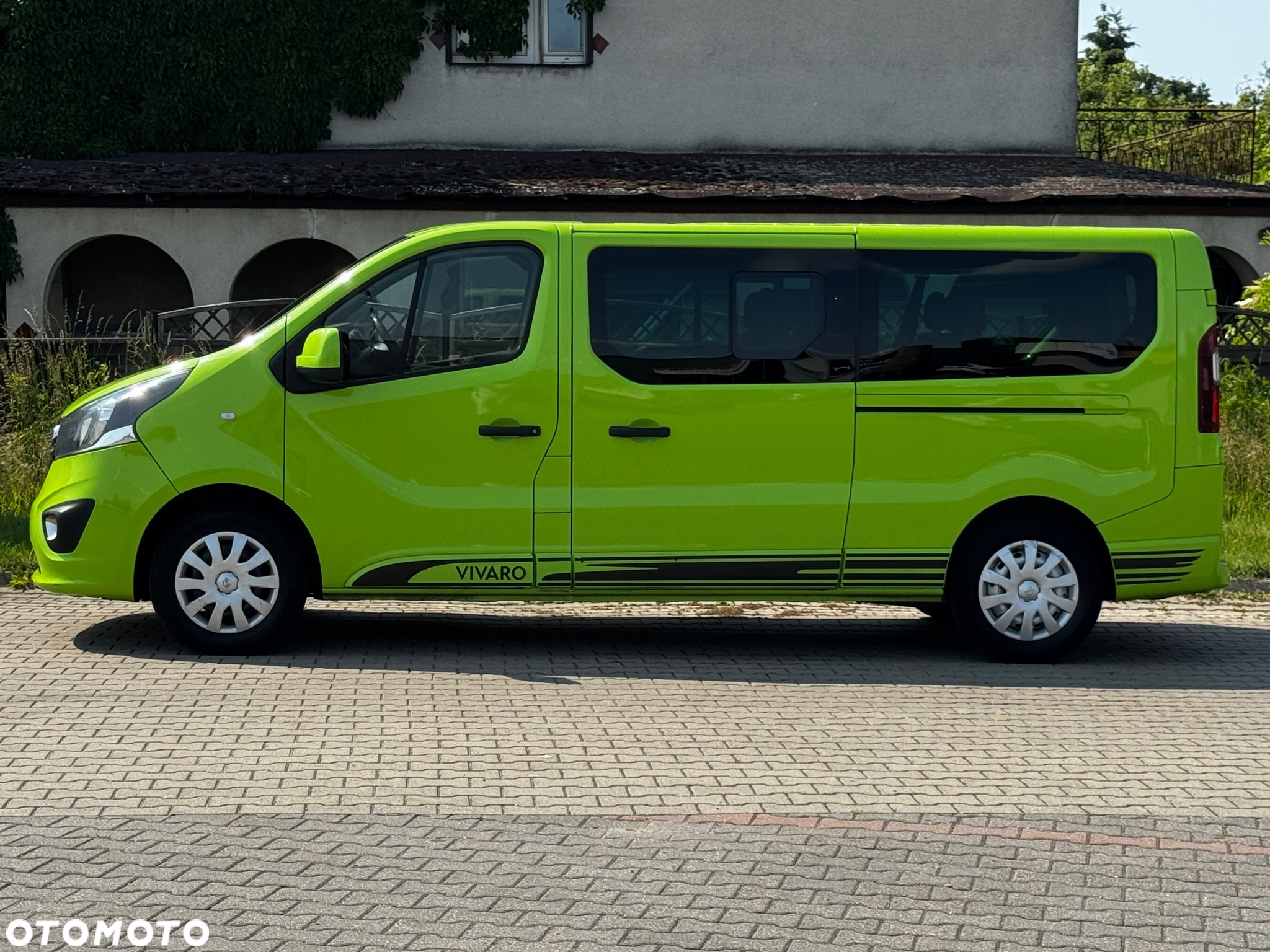 Opel Vivaro L2H1 2,9t Edition - 2