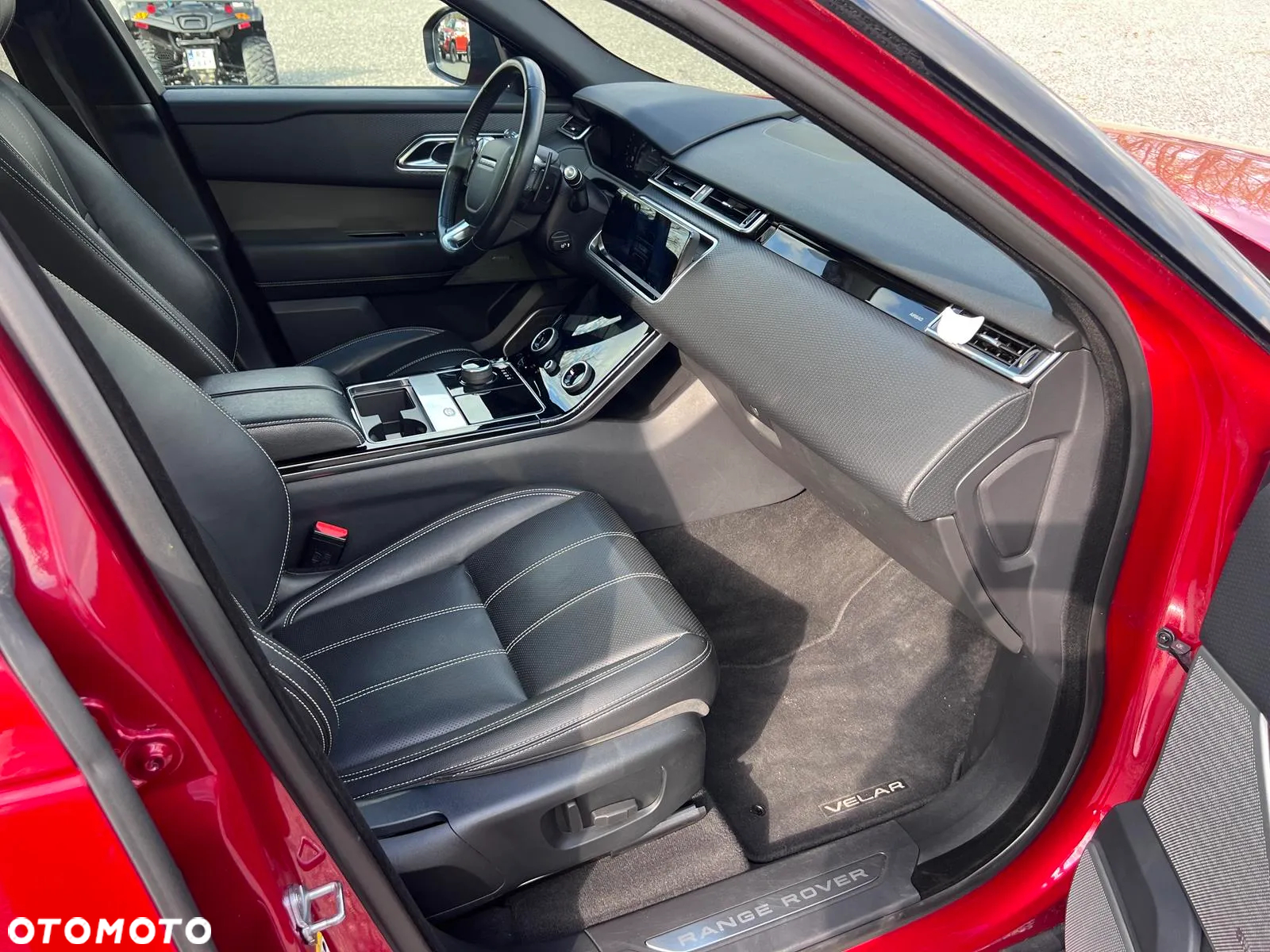 Land Rover Range Rover Velar 2.0 Si4 GPF SE - 21