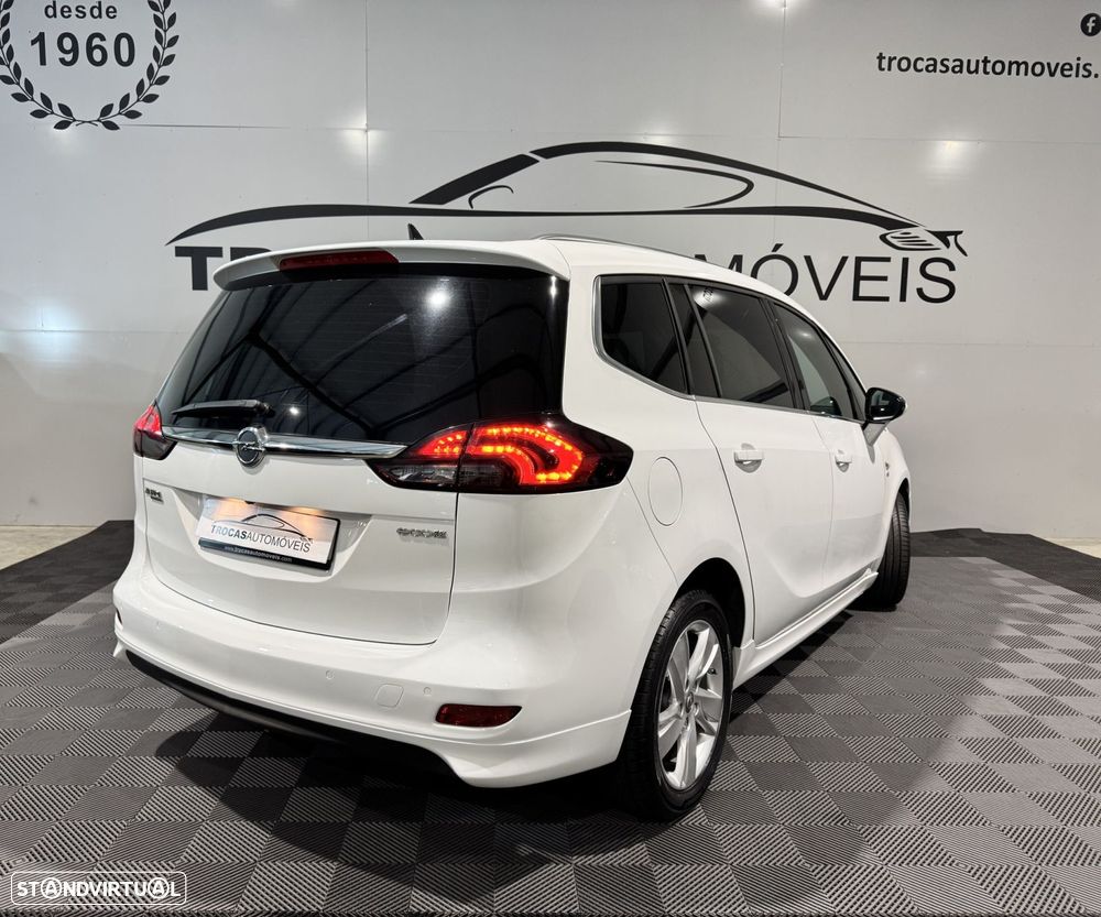 Opel Zafira - 11