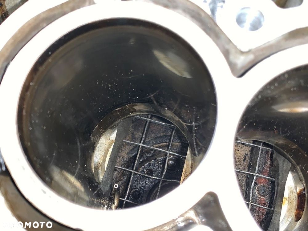 BLOK SILNIKA  PEUGEOT 308 SW III (FC_, FJ_, FR_, F4_) 2021 - 2022 PureTech 130 (FRHNSL, FRHNST) 96 - 6