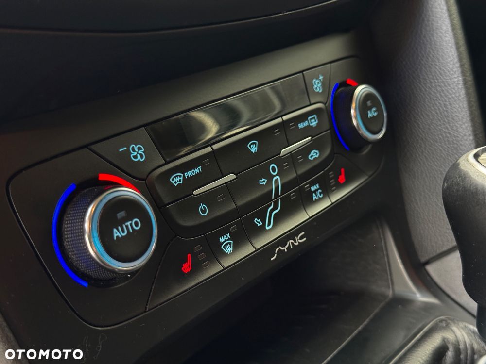 Ford Focus - 6