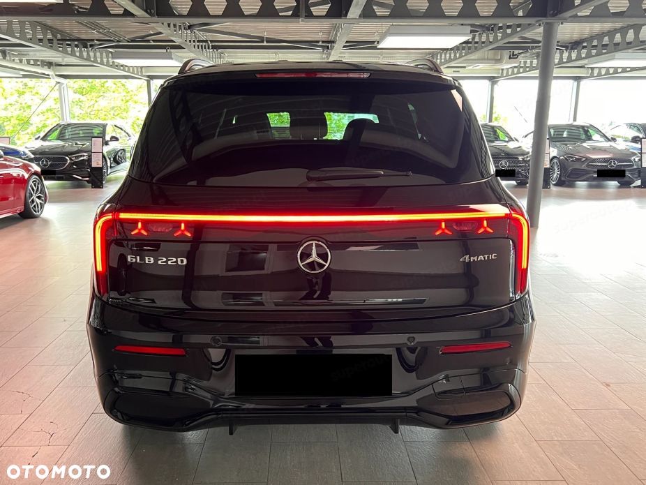 Mercedes-Benz GLB 220 mHEV 4-Matic 8G-eDCT - 7