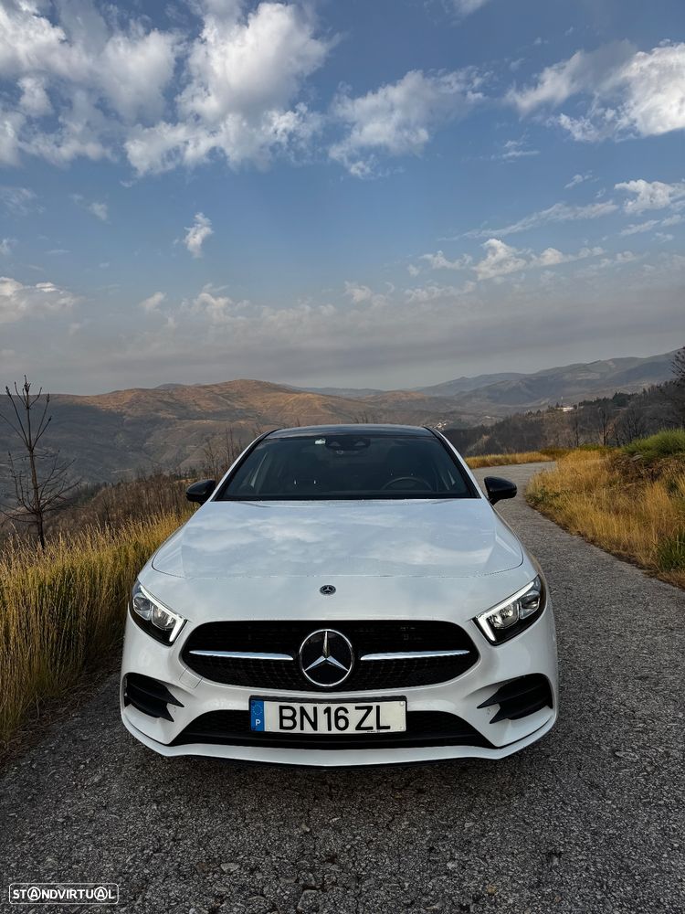 Mercedes-Benz A 250 Limousine e 8G-DCT AMG Line - 1