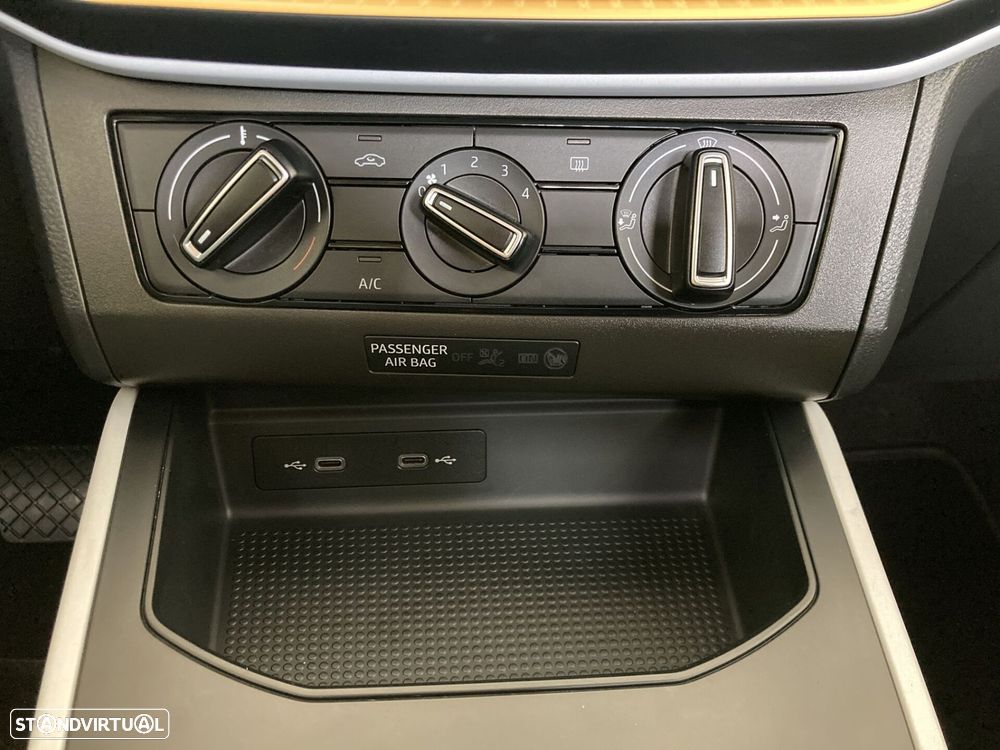 SEAT Arona 1.0 TSI Style DSG - 34