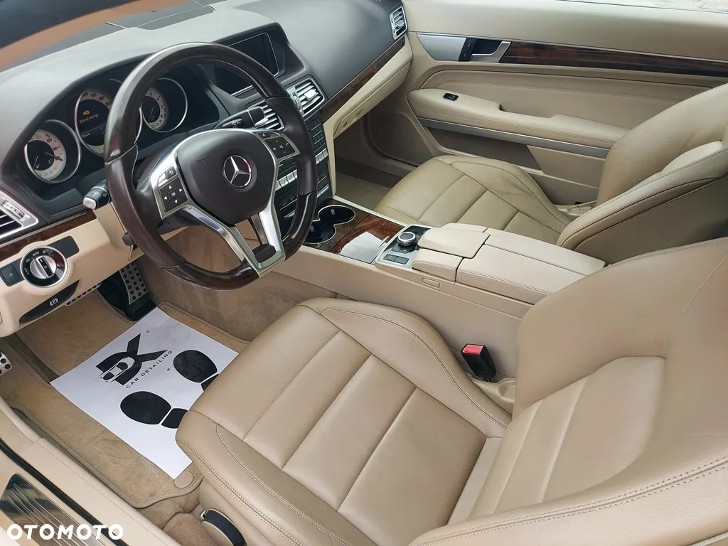 Mercedes-Benz Klasa E 400 Coupe 7G-TRONIC - 21