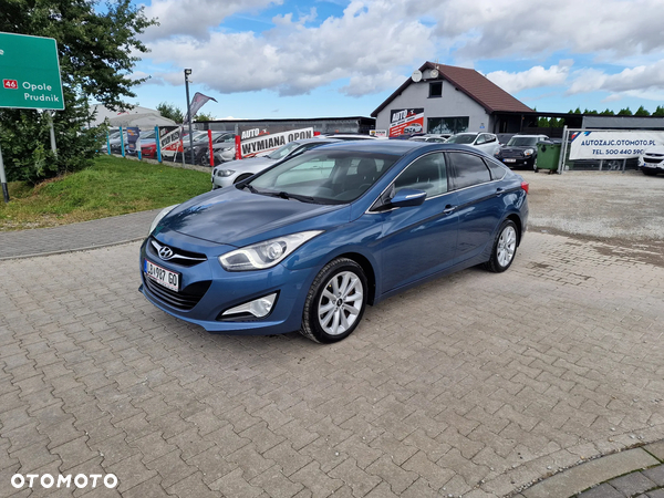 Hyundai i40 i40cw 1.7 CRDi blue Style