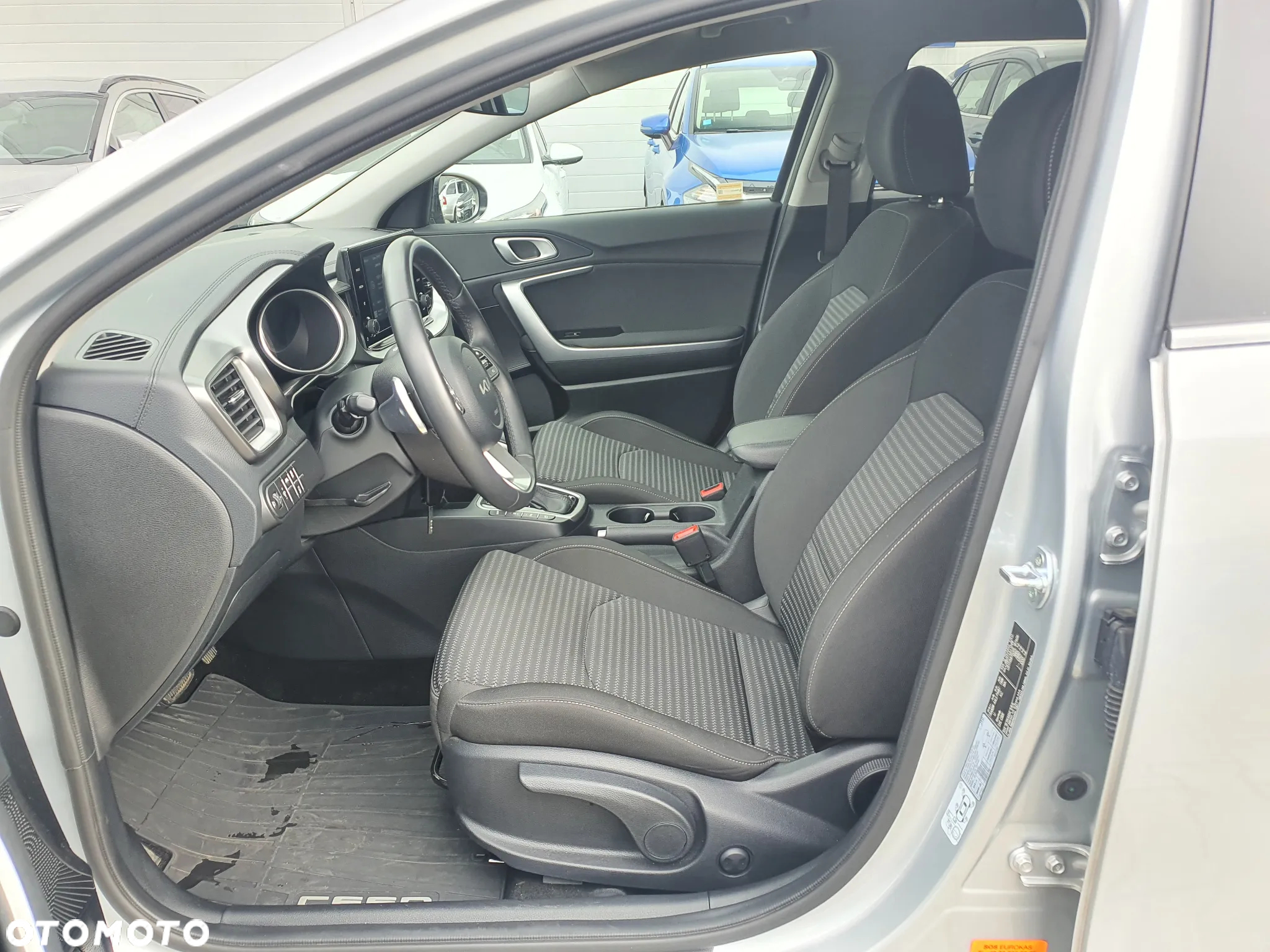 Kia Ceed 1.5 T-GDI M DCT - 27