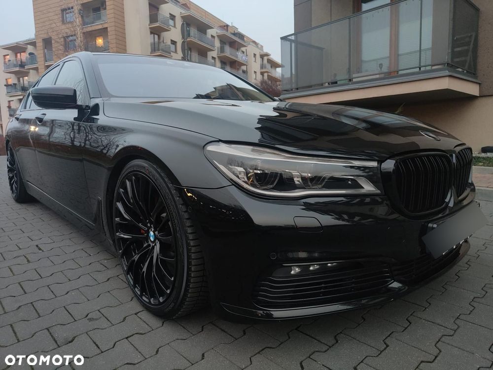 BMW 7 Series 2016 photo 3