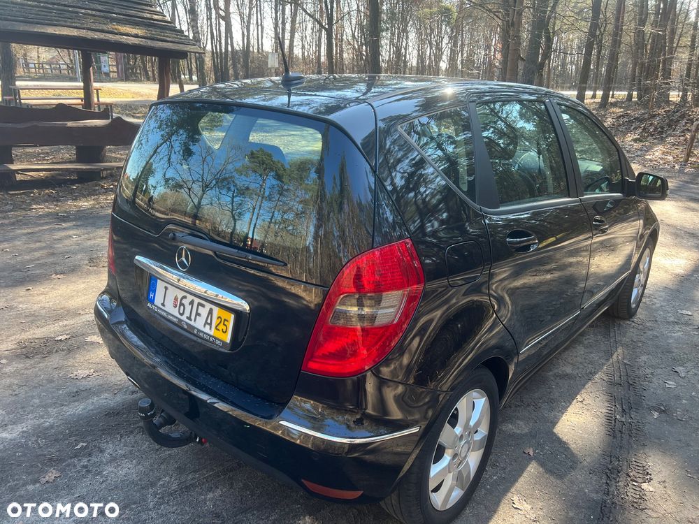 Mercedes-Benz Klasa A 180 BlueEFFICIENCY Avantgarde - 2
