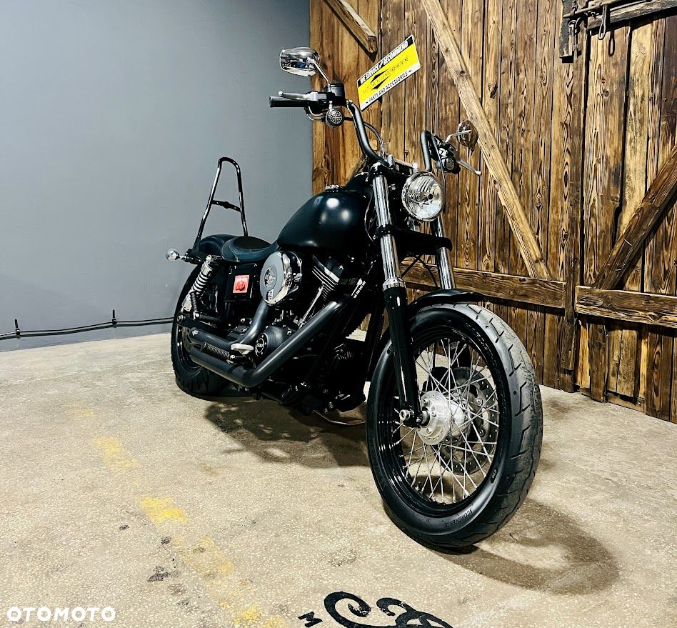 Harley-Davidson Dyna Street Bob - 2