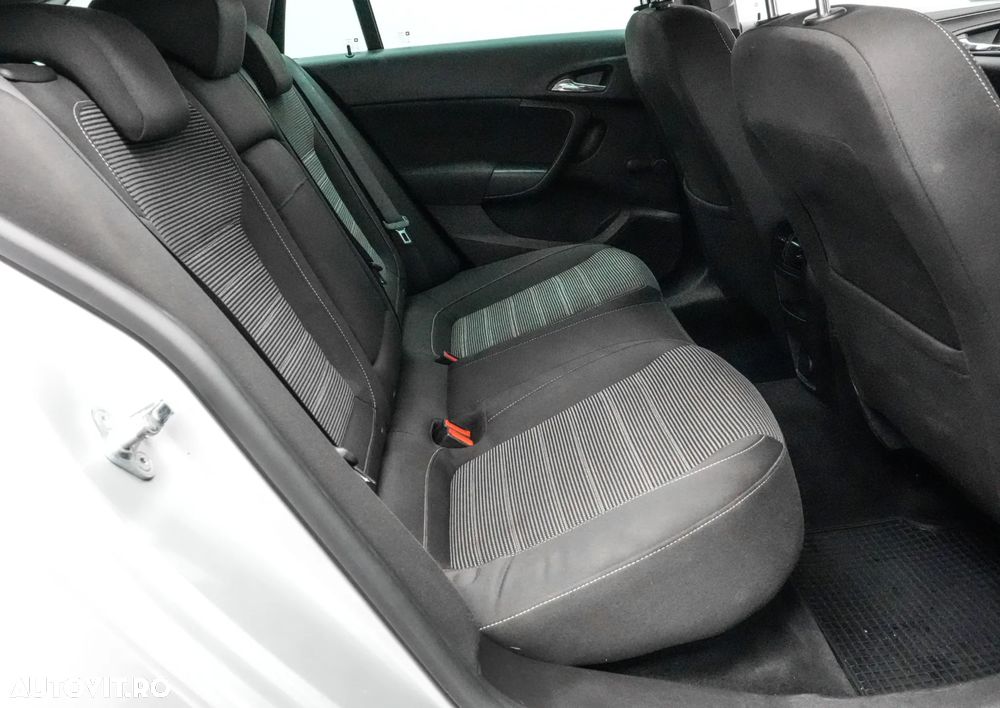 Opel Insignia 2.0 CDTI Automatik Edition - 17