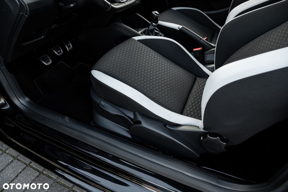 Seat Ibiza SC 1.8 TSI Cupra S&S - 22