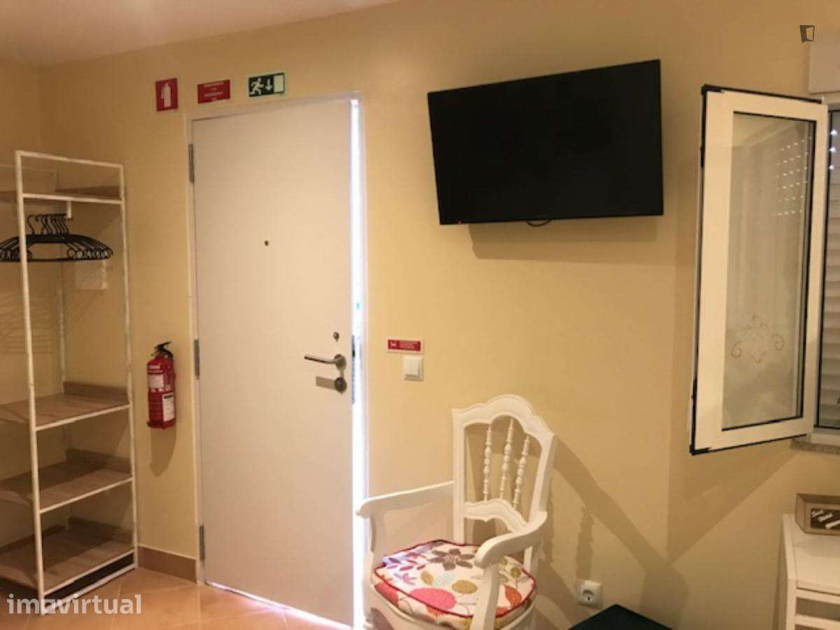 Estúdio - localizado em Maia Porto - Grande imagem: 5/9