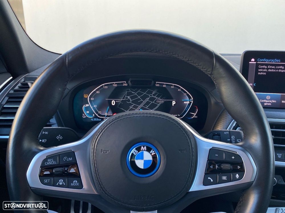 BMW iX3 M Sport Inspiring - 4