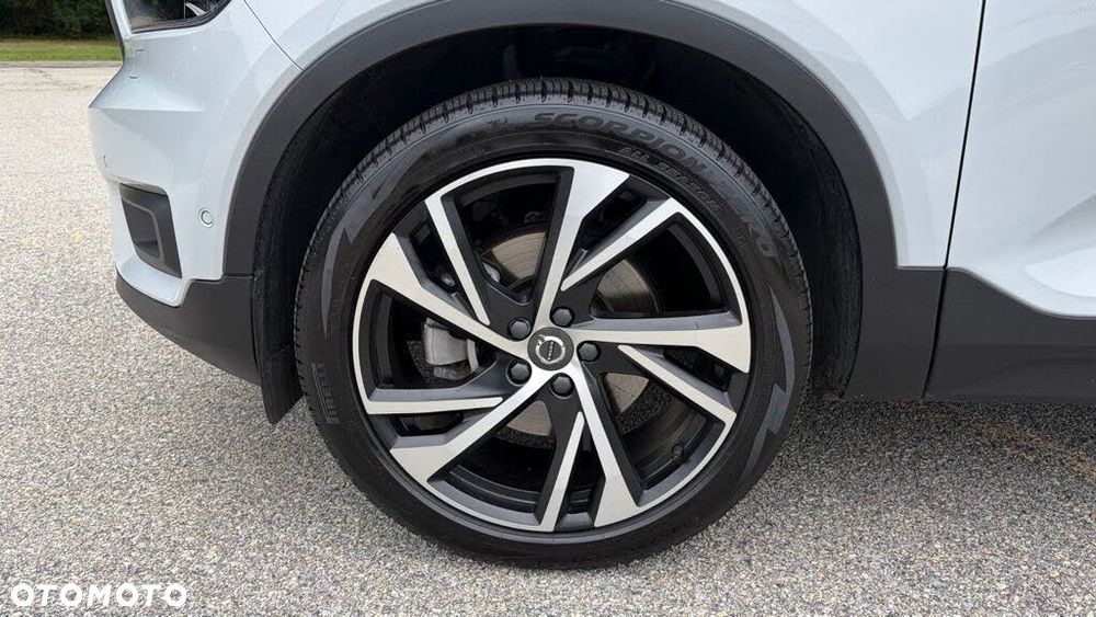 Volvo XC 40 T5 AWD Geartronic R-Design - 10