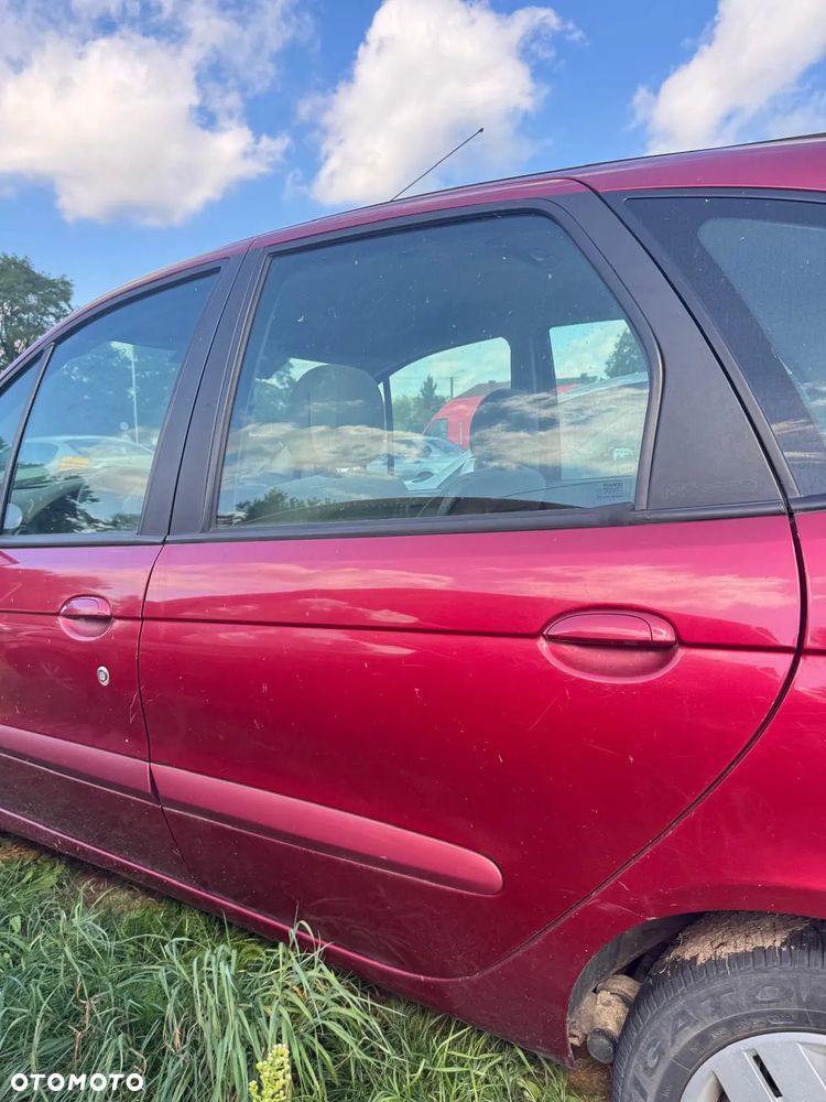 Renault Scenic 2002r 70KW 1.4 b Cały na części - 2