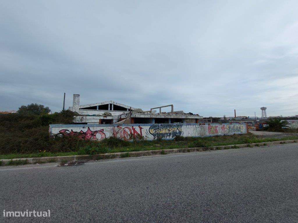 Terreno Urbano com 67.567m² no Montijo - Grande imagem: 3/4
