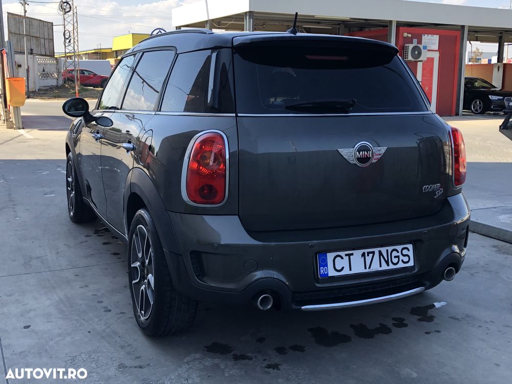 Mini Countryman Cooper SD ALL4 - 9