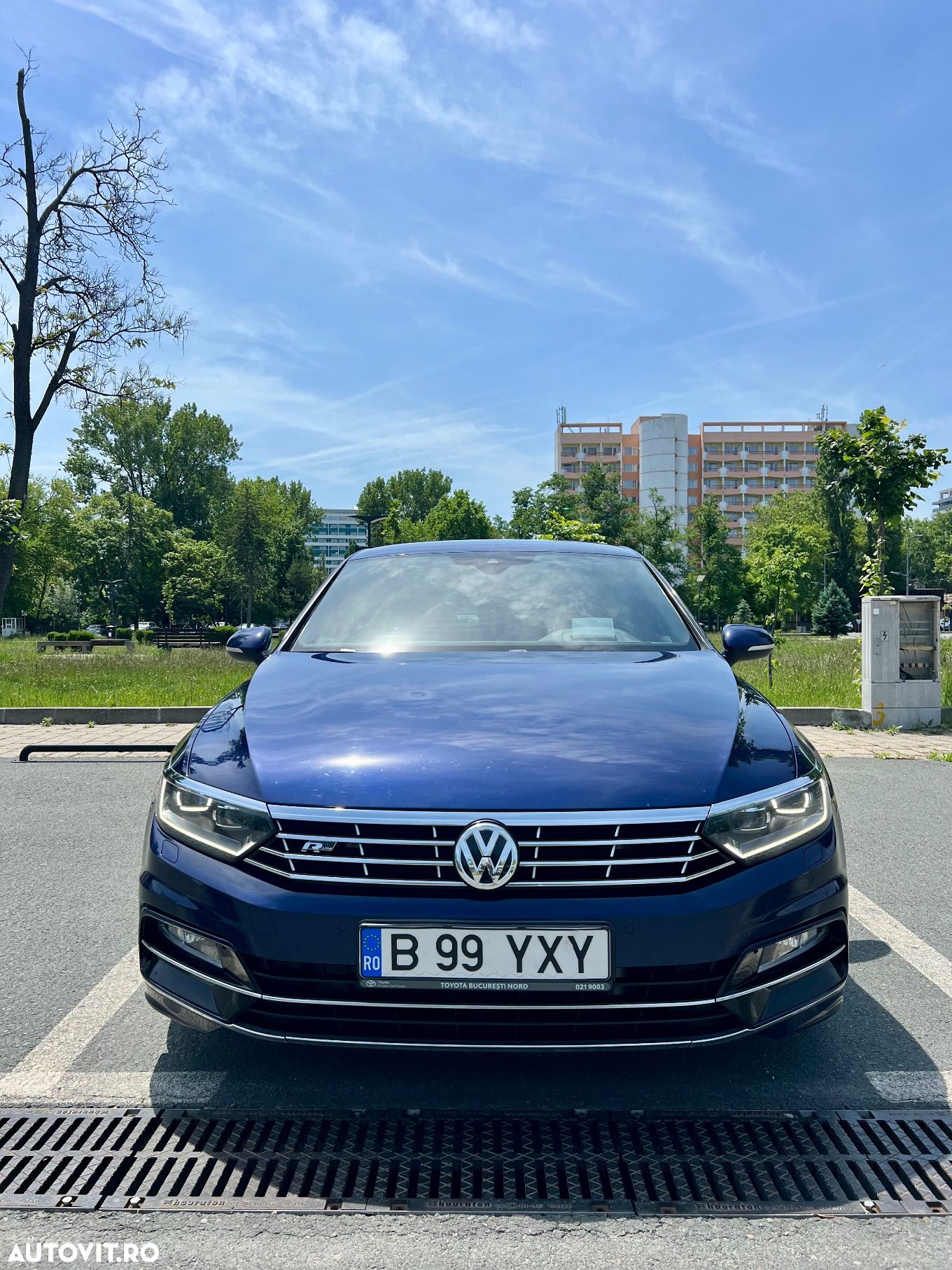 Volkswagen Passat 2.0 TDI DSG 4Motion R Executive - 1