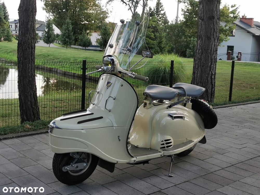 Peugeot Inny - 8