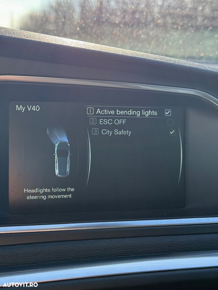 Volvo V40 D2 You - 14