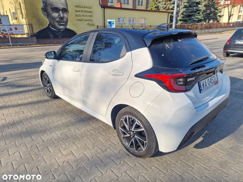 Toyota Yaris - 13