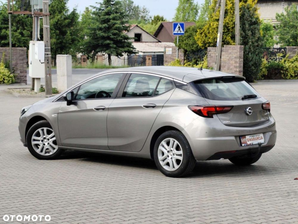 Opel Astra - 22