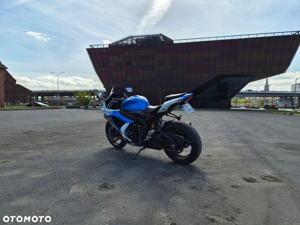Suzuki GSX-R - 5