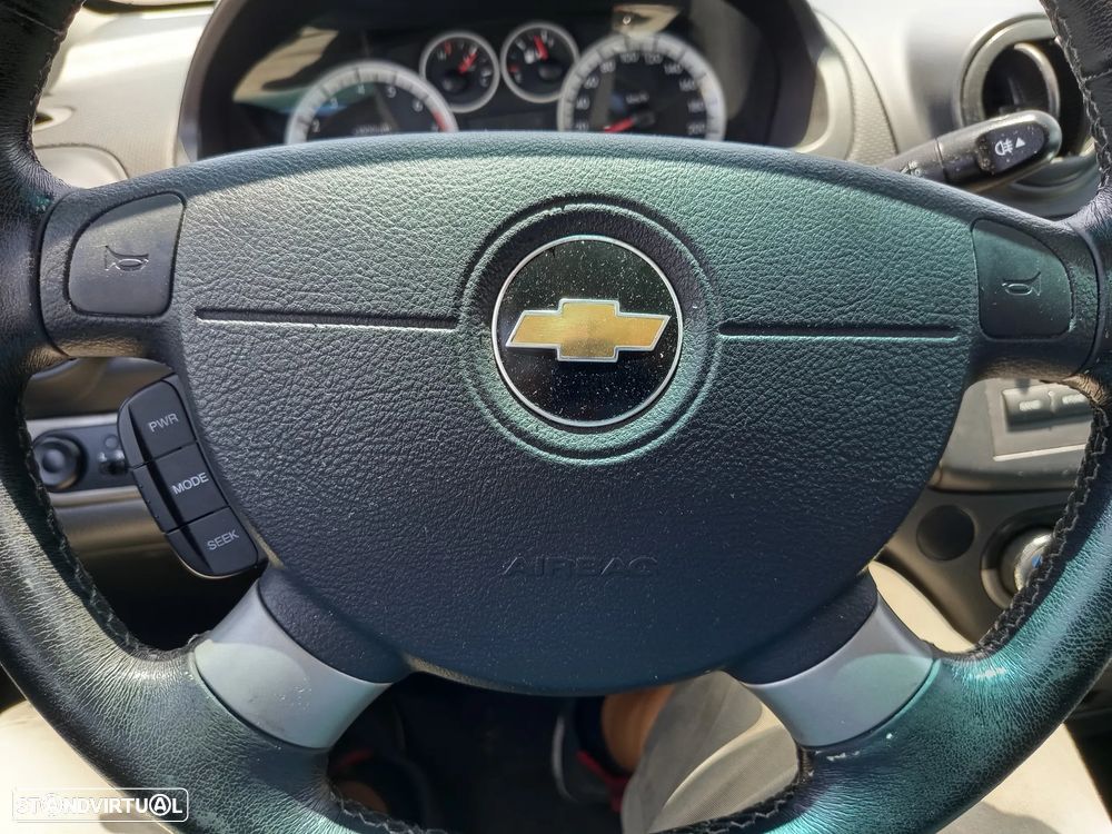 Chevrolet Aveo 1.4 LT - 20