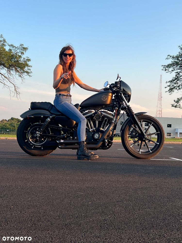 Harley-Davidson Sportster Iron 883 - 1