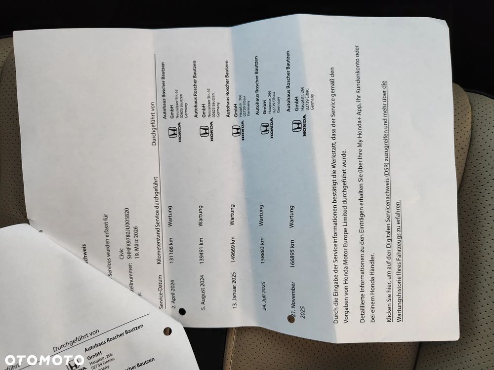 Honda Civic 1.6 i-DTEC Executive Black Edition - 10