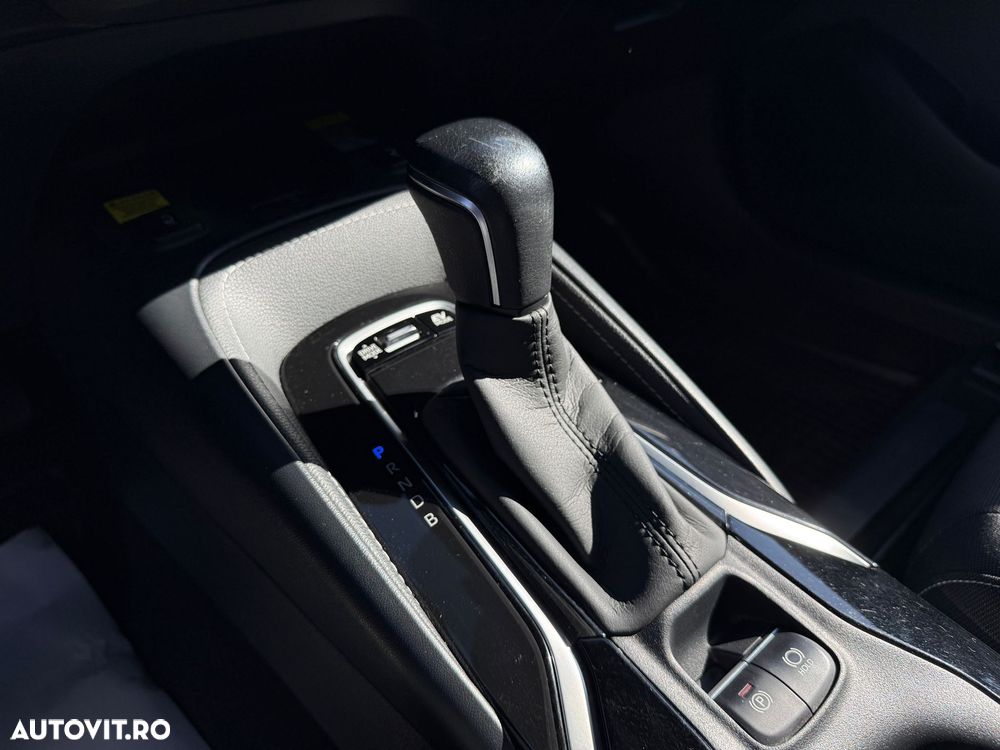 Suzuki Swace 1.8 E-CVT HEV Passion - 21