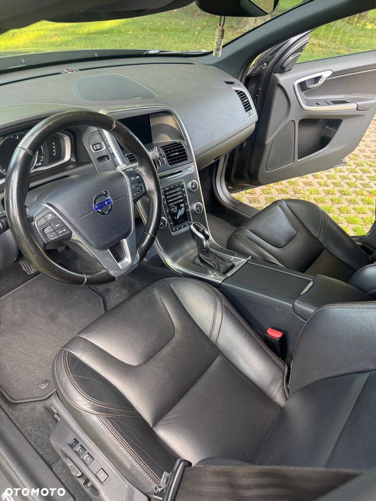 Volvo XC 60 T6 AWD Geartronic Linje Inscription - 5