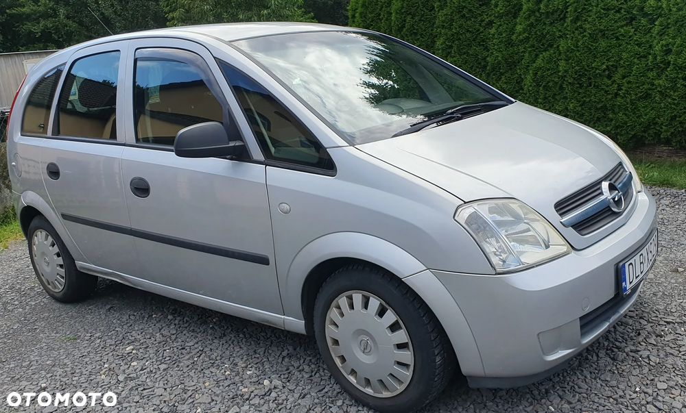 Opel Meriva 1.6 (Essentia) - 5